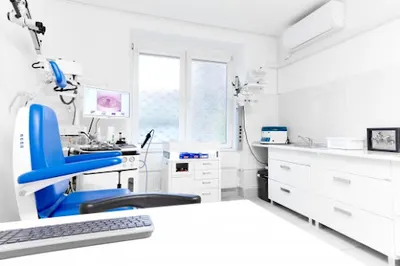 lek. Mateusz Jeziorny, Laryngolog